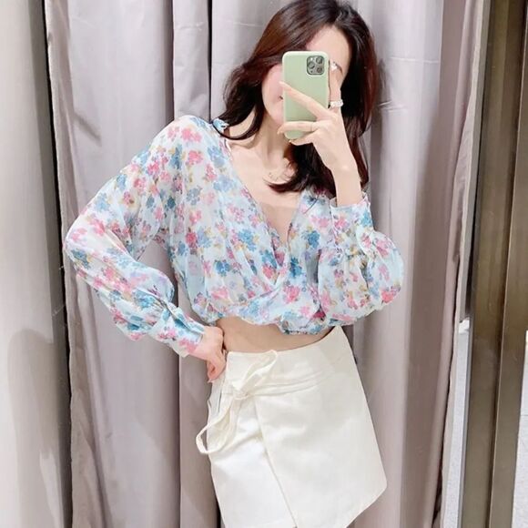 ZARA FLORAL PRINT BLOUSE - Picture 4 of 8